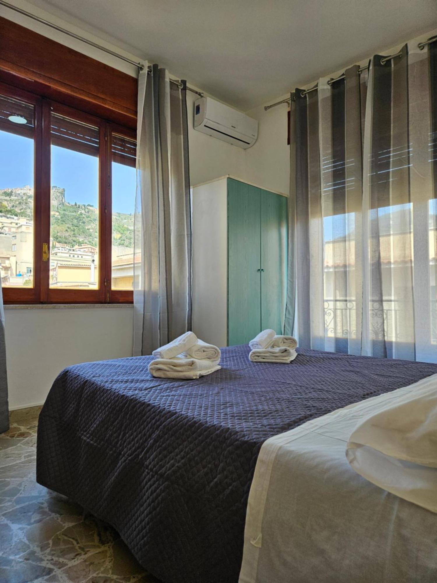 Porta Messina Rooms Taormina Kültér fotó